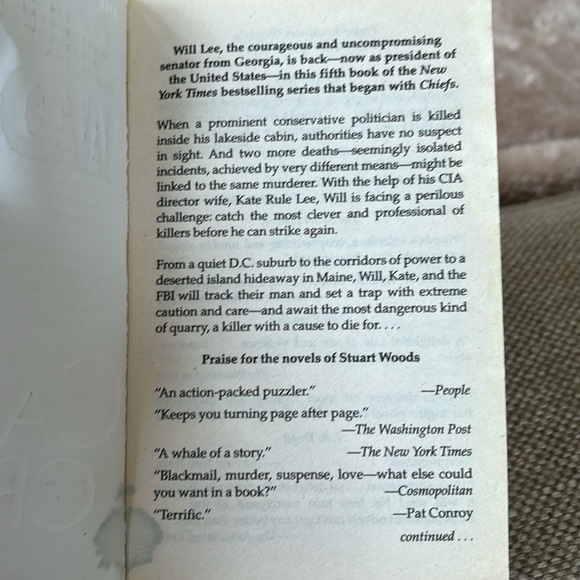 3 Stuart Woods Paper Back Novels - Picture 3 of 7